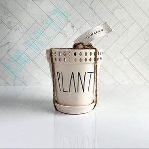 Rae Dunn ‘Plant’ Planter